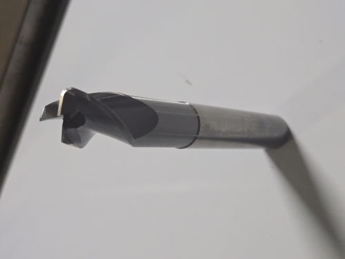 (1) SOLID CARBIDE SQ END MILL