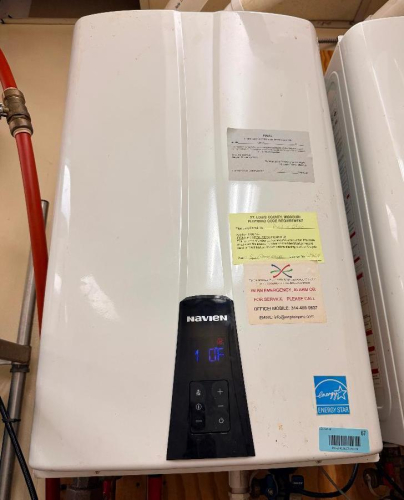 COMMERCIAL WALL-MOUNTED CONDENSING TANKLESS WATER HEATER WITH DIGITAL TEMPERATURE DISPLAY, FRONT-MOUNTED CONTROLS AND ENERGY STAR RATING