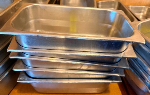 (5) 1/3 SIZE STAINLESS INSERTS.(HEAVY GAUGE STAINLESS)