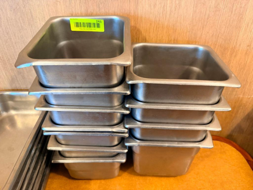 (11) 1/6TH SIZE STAINLESS INSERTS.(HEAVY GAUGE STAINLESS)