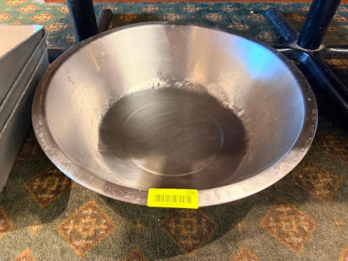 LARGE STAINLESS MIXING BOWL