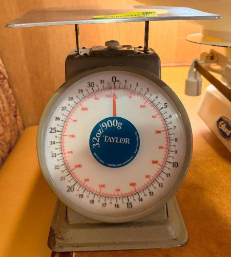 TAYLOR 32 OZ PORTION SCALE.