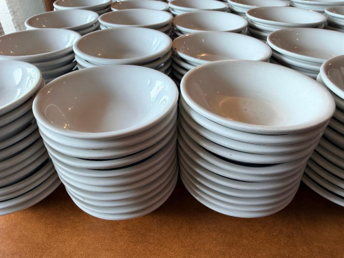 (60) 5" CHINA BOWLS.