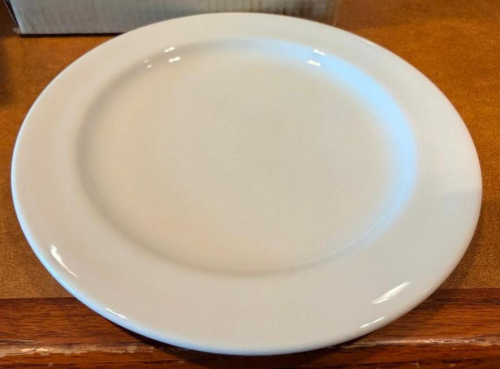 (2) CASES OF 9" PLATES. (24) IN LOT.
