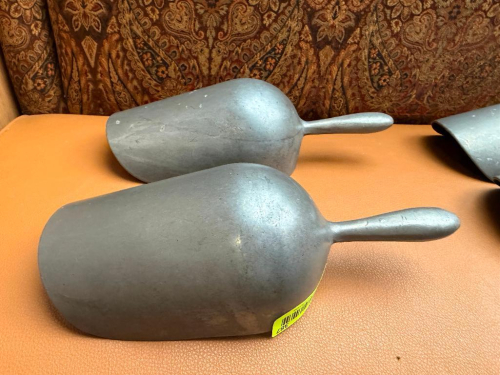 (2) METAL ICE SCOOPS.