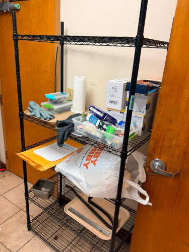 30" X 18" FOUR TIER WIRE SHELF.
