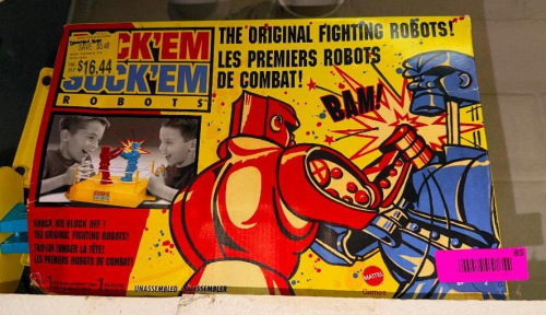 (1) ROCK 'EM SOCK 'EM ROBOTS BOXED GAME