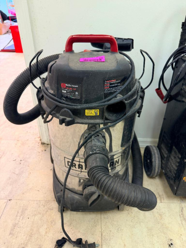 (1) CRAFTSMAN WET/DRY SHOP VACUUM WITH HOSE