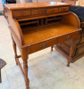 (1) WOODEN ROLL-TOP WRITING DESK WITH DRAWERS & STORAGE COMPARTMENTS