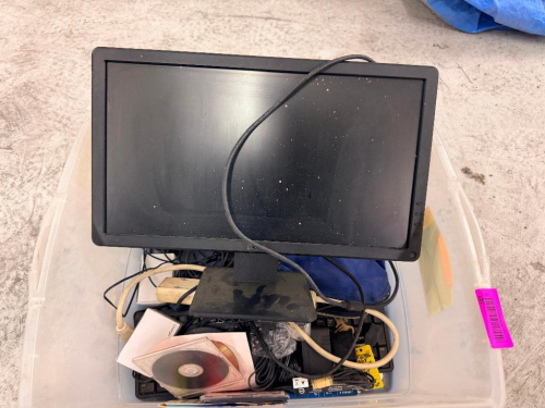(1) COMPUTER MONITOR WITH ASSORTED ELECTRONICS, CABLES & ACCESSORIES