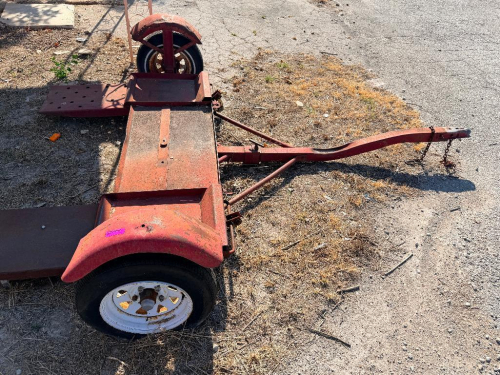 (1) SINGLE-AXLE UTILITY TRAILER