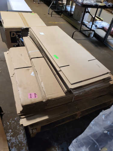 (1) PALLET OF APPROX (150) MISC SHIPPING BOXES