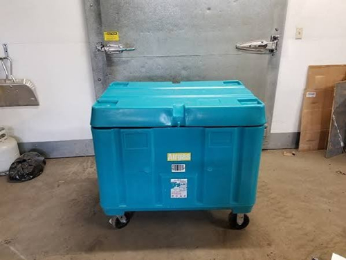 (1) DRY ICE CONTAINER