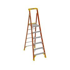 (1) STEP LADDER