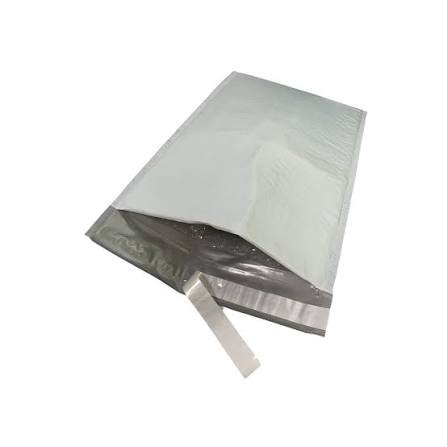 (1) BOX OF (100) BUBBLE MAILERS