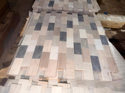 157 SQ FT MULTICOLORED RECTANGULAR STONE MOSAIC TILE SHEETS