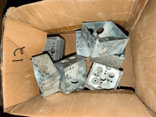 (1) ASSORTED LOT OF METAL ELECTRICAL JUNCTION BOXES