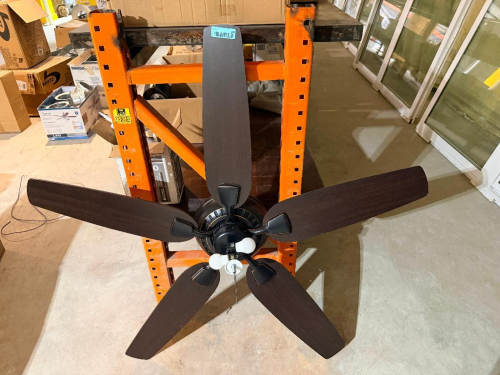 (1) 5-BLADE CEILING FAN