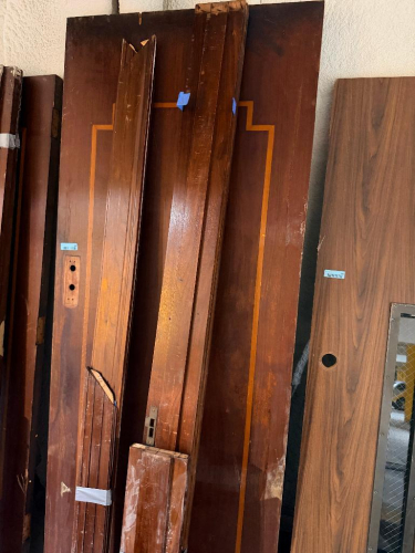 (1) WOOD DOOR & ASSORTED WOOD TRIM