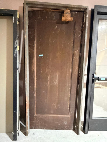 (1) WOOD DOOR & ASSORTED WOOD TRIM