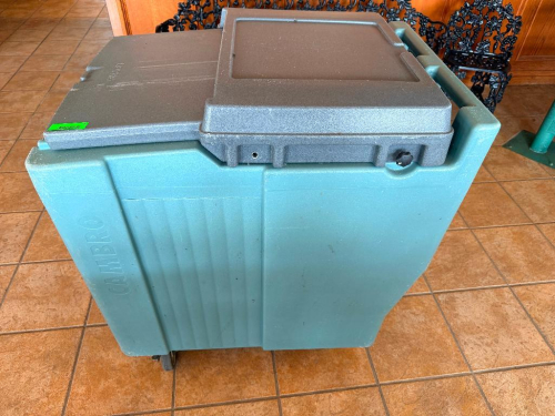 CAMBRO INSULATED ICE CART.
