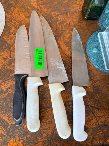 (4) KITCHEN KNIVES