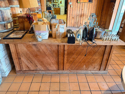 72" L SHAPED CEDAR BAR.