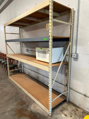 (1) SECTION OF 8' X 24" MEDIUM DUTY RACKING