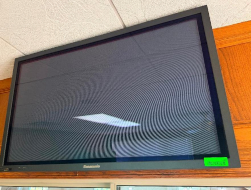 PANASONIC EARLY MODEL 50" FLAT SCREEN W/ WALL MOUNT