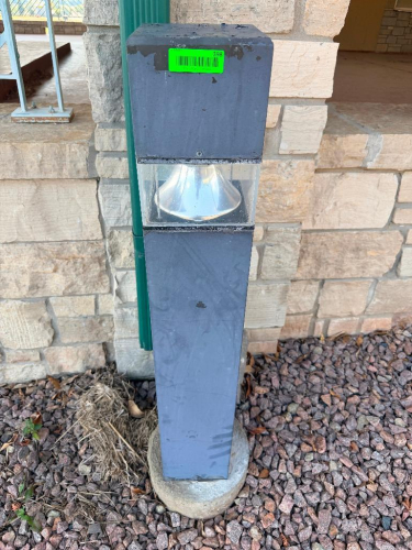 (12) BOLLARD OUTDOOR LIGHT FIXTURES.
