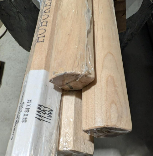 MAPLE SOLID HARDWOOD QUARTER ROUND