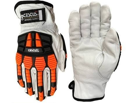 (1) ARMORED GLOVES, FIRE ATTACK