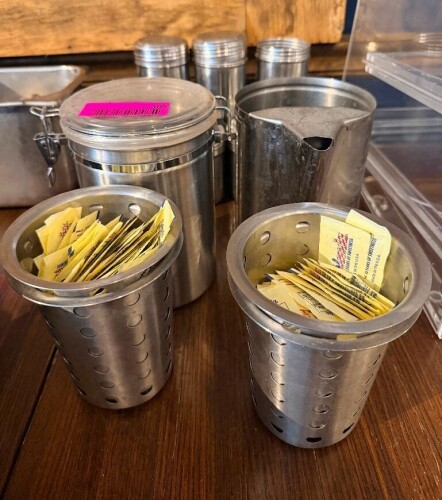 (1) LOT OF ASSORTED STAINLESS SHAKERS AND DECANTERS,