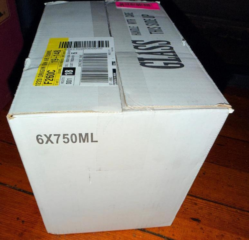 (1) BOX OF (6) 750 ML GIN BOTTLES.