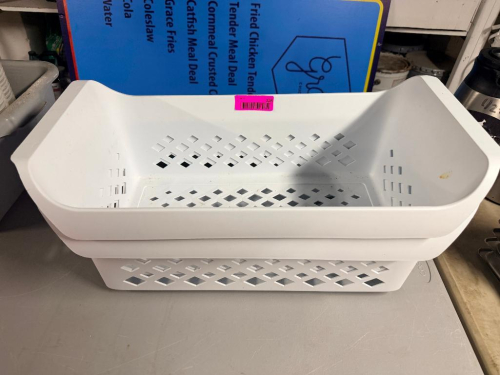 (2) WHITE PLASTIC PRODUCE BASKETS.