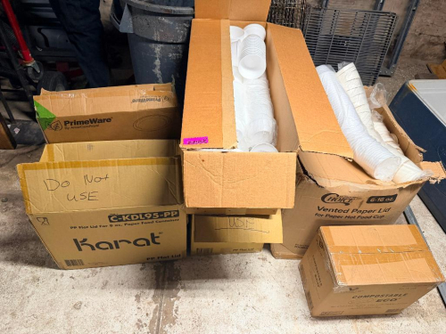 (1) LOT OF ASSORTED PAPER PRODUCT.