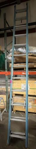 (1) FIBERGLASS EXTENSION LADDER