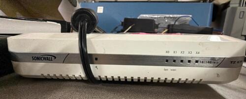 (1) SONICWALL TZ 105 NETWORK SECURITY APPLIANCE