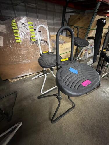 (2) BAR STOOLS