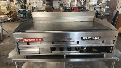 (1) MAGIKITCHEN CHROME-TOP COMMERCIAL GRILL WITH THERMOSTATIC CONTROLS