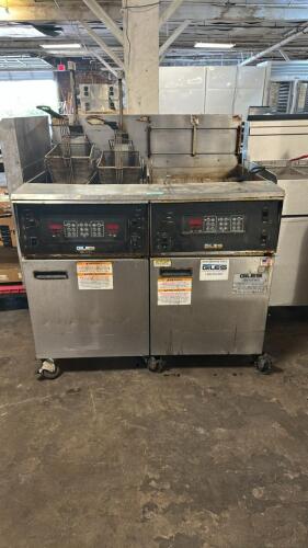 (2) GILES EOF-10-10 COMMERCIAL FRYERS