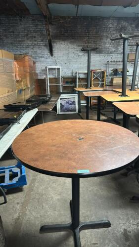 (1) ROUND WOOD-TOP DINING TABLE