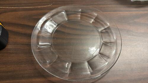 (20) PLASTIC SERVING PLATES