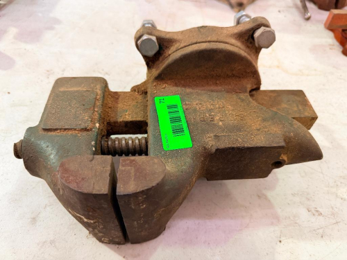 HEAVY DUTY 4" TABLE VICE.