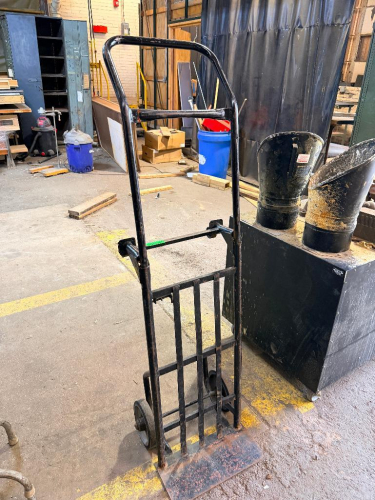 HEAVY DUTY HAND TRUCK ( BLACK )