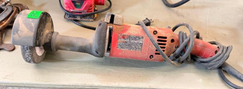 MILWAUKEE 5" STRAIGHT GRINDER WITH EXTENDED GRINDING HEAD, WHEEL GUARD, AND CORDED ELECTRIC MOTOR.