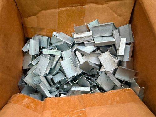 (2) BOXES OF 3/4" BINDER CLIPS