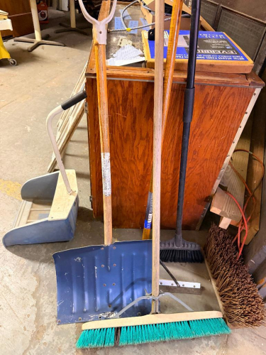 (1) SHOVEL, (1) SQUEEGEE, AND (2) BROOMS.