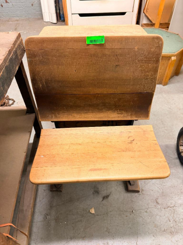VINTAGE SCHOOL DECK ( WOODEN )