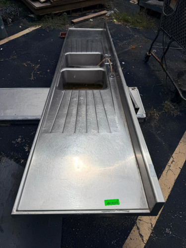 10' STAINLESS TWO WELL SINK / COUNTER TOP